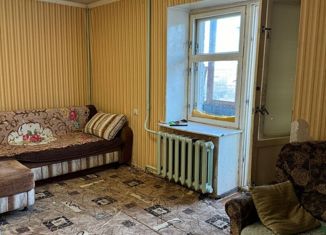Продается 2-комнатная квартира, 48.7 м2, Вологодская область, улица Краснодонцев, 43