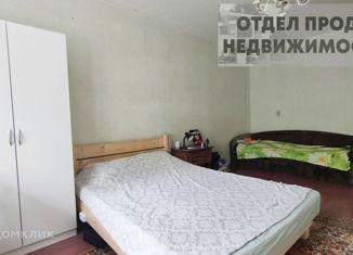 Продажа 1-комнатной квартиры, 32 м2, Крымск, улица Карла Либкнехта, 19А
