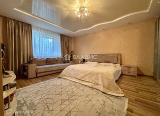 Продается трехкомнатная квартира, 89.1 м2, Кохма, Ивановская улица, 1Г