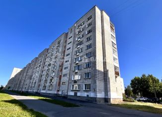 3-комнатная квартира на продажу, 88.4 м2, Архангельская область, улица Ломоносова, 89