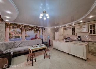 Пятикомнатная квартира на продажу, 220 м2, Махачкала, проспект Амет-Хана Султана, 10И, Советский район