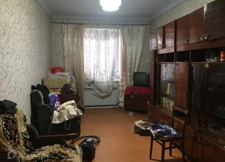 2-комнатная квартира на продажу, 50.4 м2, посёлок городского типа Магнитка, улица Ширяева, 11