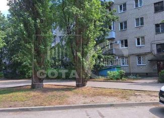 Продается 4-комнатная квартира, 62.7 м2, Воронежская область, проспект Патриотов, 36