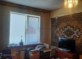 Продам трехкомнатную квартиру, 62.6 м2, Волгоград, улица Одоевского, 58