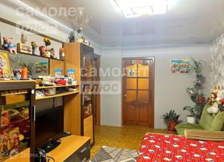Продам трехкомнатную квартиру, 58.9 м2, Астраханская область, улица Космонавтов, 6