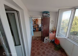 Продается 2-комнатная квартира, 71.1 м2, село Уютное, улица Кирова, 11А