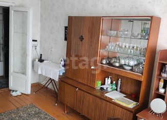 Продажа 2-ком. квартиры, 49.6 м2, Юрга, проспект Победы, 2