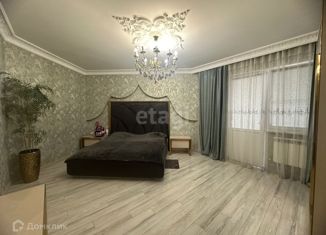 Продам 3-комнатную квартиру, 128 м2, городской округ Магас, улица Саида Чахкиева, 43А