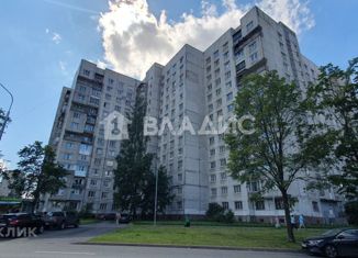 Продается 1-ком. квартира, 35.8 м2, Санкт-Петербург, Малая Балканская улица, 30/3, метро Купчино
