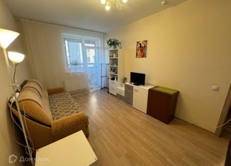 Продаю 1-комнатную квартиру, 41 м2, Верхняя Пышма, улица Алексея Латышова, 1А