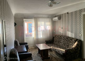 Продается двухкомнатная квартира, 42 м2, Сальск, улица Николая Островского, 8