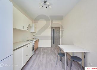 Продам двухкомнатную квартиру, 61.7 м2, Краснодар, улица 9 Мая, 48/1к1, улица 9 Мая