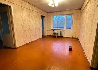 Продам 4-ком. квартиру, 59.5 м2, Коряжма, улица Имени Дыбцына, 16