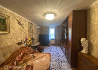 Двухкомнатная квартира на продажу, 47 м2, Ставрополь, Комсомольская улица, 46, микрорайон №3