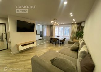 Продается 3-ком. квартира, 63.7 м2, Краснодар, Симферопольская улица, 44, Симферопольская улица