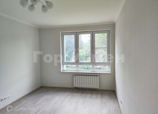 Продажа 3-ком. квартиры, 71.9 м2, Москва, улица Петра Романова, 18, метро Кожуховская