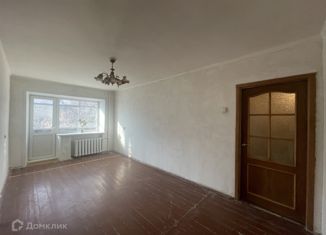 2-комнатная квартира на продажу, 41.2 м2, Екатеринбург, улица Мира, 1А, улица Мира