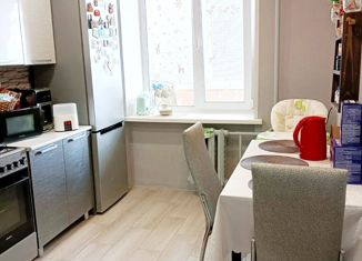 Продаю однокомнатную квартиру, 39 м2, Саров, улица Силкина, 32