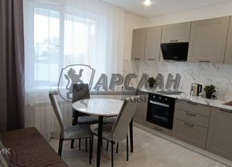 Сдам в аренду 1-ком. квартиру, 40 м2, Татарстан, проспект Универсиады, 12