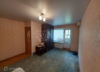 Продам однокомнатную квартиру, 28 м2, Волжский, проспект имени Ленина, 61