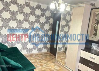 Продам 2-ком. квартиру, 41 м2, Темрюк, улица Труда, 118