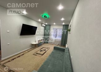 Двухкомнатная квартира на продажу, 52.3 м2, Астраханская область, Энергетическая улица, 9к4