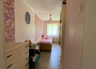 Продается 2-ком. квартира, 40.1 м2, село Ферсманово, Учительская улица, 1