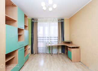 Продаю 4-ком. квартиру, 86.5 м2, Татарстан, улица Четаева, 13к2