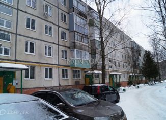 Продам 2-ком. квартиру, 42.5 м2, Конаково, улица Баскакова, 4