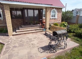 Продаю дом, 150 м2, посёлок городского типа Чишмы, Центральная улица, 15