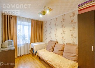 Трехкомнатная квартира на продажу, 59.5 м2, Екатеринбург, улица Ильича, 35, метро Уралмаш