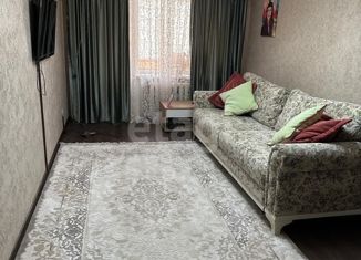 Продается 2-ком. квартира, 45 м2, Щёкино, улица Строителей, 1