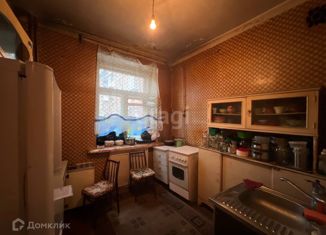 Продаю 3-комнатную квартиру, 77 м2, Кемерово, Весенняя улица, 15, Центральный район