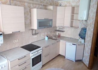 Сдается в аренду 3-комнатная квартира, 64 м2, Новосибирск, улица Иванова, 35А, Советский район