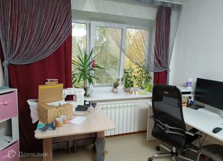 4-комнатная квартира на продажу, 59.9 м2, Челябинская область, улица Ленина, 40