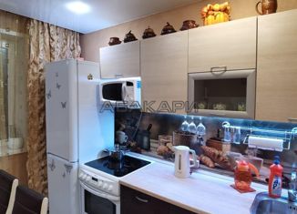 Сдам 1-ком. квартиру, 45 м2, Красноярский край, улица Батурина, 19