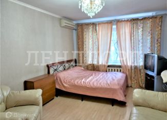 Сдается трехкомнатная квартира, 70 м2, Ростов-на-Дону, Восточная улица, 11