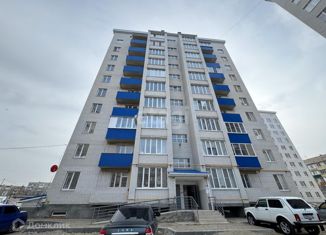 Продажа 2-ком. квартиры, 70.1 м2, Карачаево-Черкесия, улица Космонавтов, 98