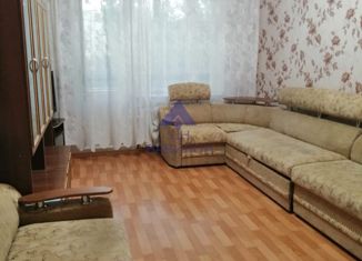 Продается 3-комнатная квартира, 60 м2, Волгодонск, улица Маршала Кошевого, 60