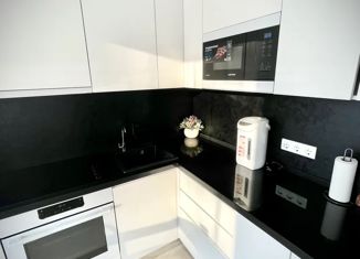 Продаю 2-ком. квартиру, 50 м2, Краснодар, улица Западный Обход, 42к5, ЖК Спортивная деревня