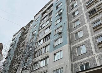 Продается 2-комнатная квартира, 52.7 м2, Новокуйбышевск, улица Льва Толстого, 1А