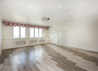 Продам 4-ком. квартиру, 176.8 м2, Владимир, Октябрьский проспект, 25, Октябрьский район