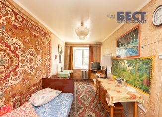 Продается трехкомнатная квартира, 60 м2, Астрахань, улица Яблочкова, 5, Ленинский район