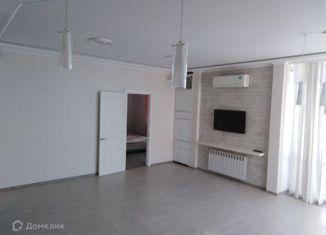 Продается 2-комнатная квартира, 83 м2, Казань, ЖК Казань XXI Век, проспект Альберта Камалеева, 28/9