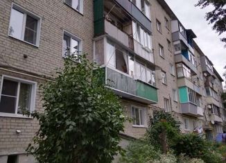 Продается 3-ком. квартира, 60.3 м2, Острогожск, Комсомольская улица, 73А