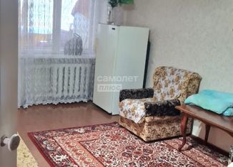 Продаю 3-ком. квартиру, 59.5 м2, рабочий посёлок Красные Баррикады, Молодёжная улица, 3