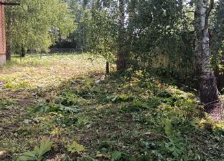 Продажа участка, 15 сот., село Свердлово, Крестовоздвиженская площадь