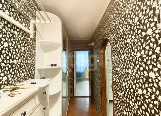 Сдача в аренду трехкомнатной квартиры, 58 м2, Москва, метро Ясенево, улица Айвазовского, 5к1