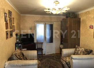 Продается 3-ком. квартира, 61.5 м2, Владикавказ, улица Генерала Дзусова, 15к1, 10-й микрорайон