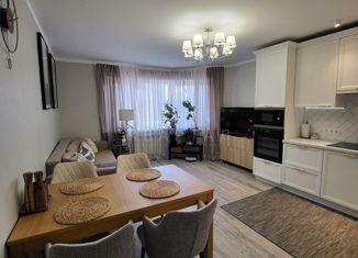 Продается трехкомнатная квартира, 90 м2, Москва, улица Полины Осипенко, 8к2, улица Полины Осипенко